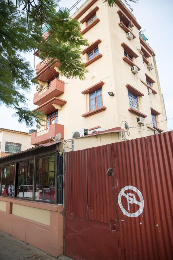 Taka-Taka Hotel Maputo Exterior photo